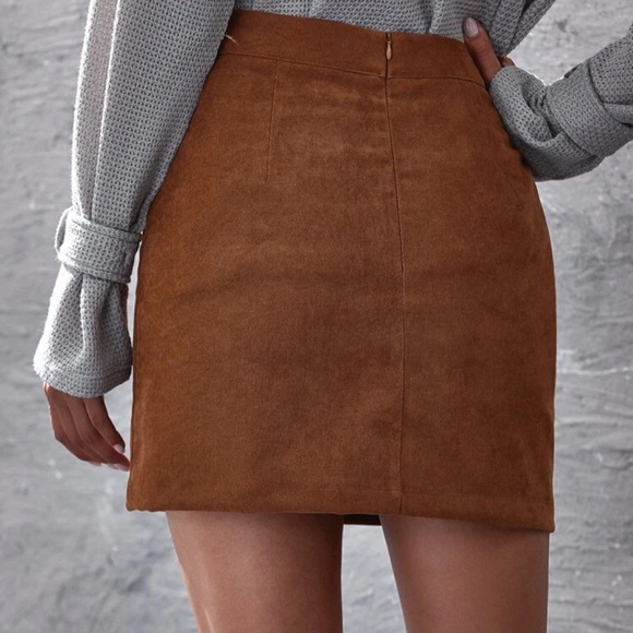 Vegan suede faux wrap mini skirt grommet camel - Picture 2 of 4